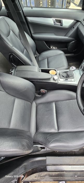 Черен кожен салон от ЕСТЕСТВЕНА КОЖА