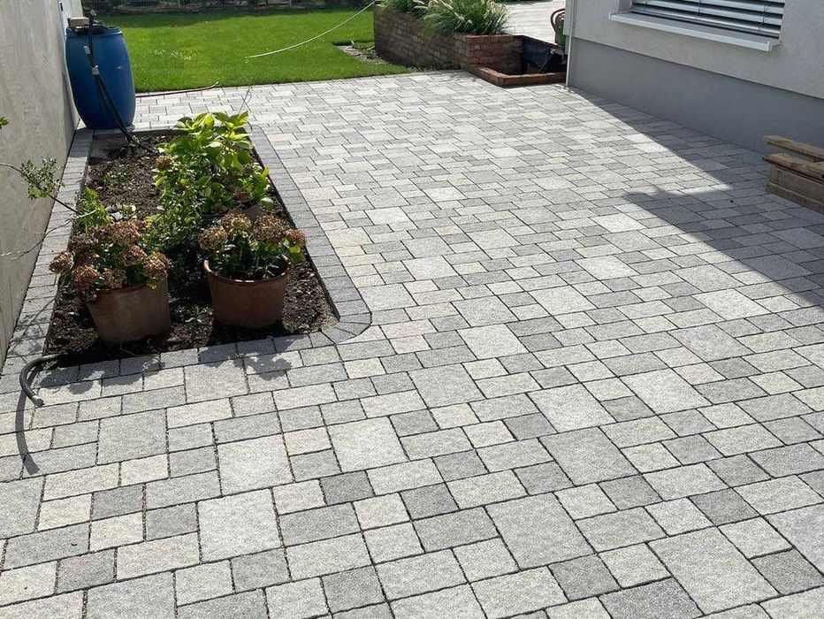 Montaj pavaj si borduri - orice tip - 14 ani experienta!