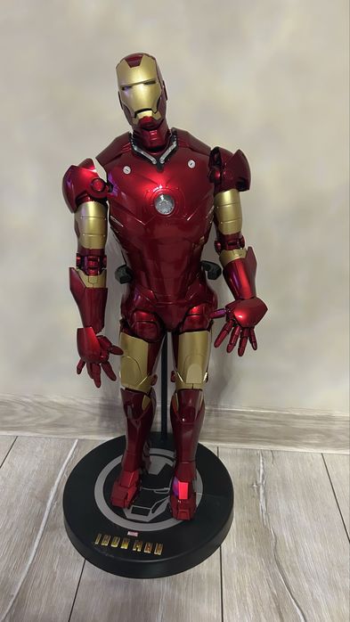 Железния човек iron men