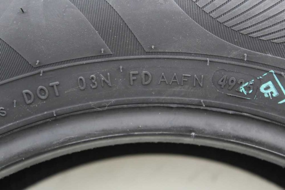 Anvelope vara noi 165/70R14, 81T, CEAT