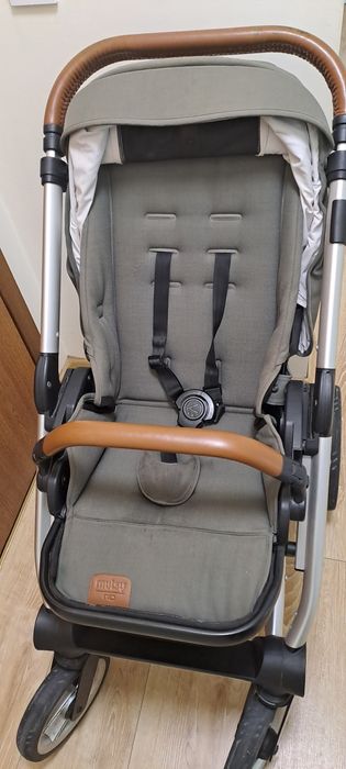 Mutsy Nio Adventure green