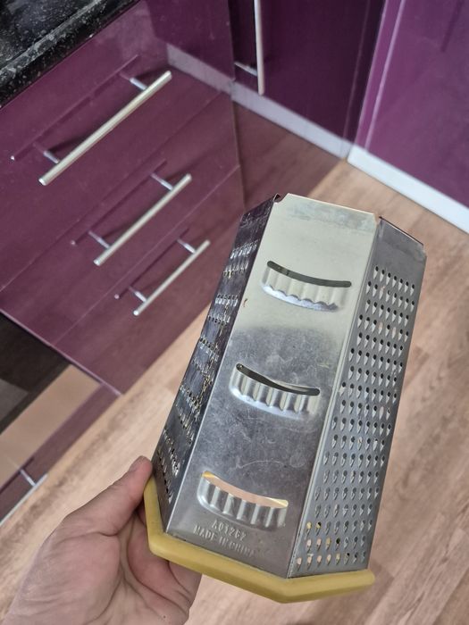 Продаю  терку для кухни