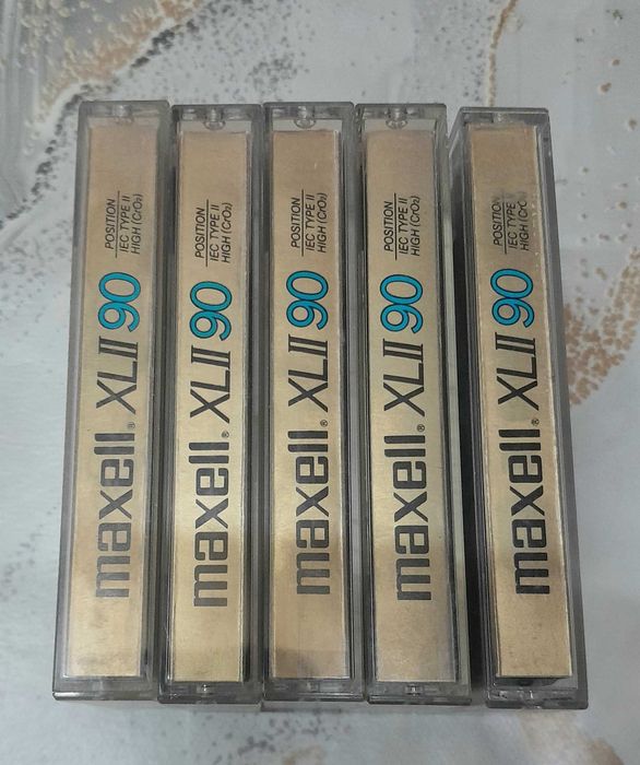 Аудио касети Maxell XLII - 90мин - хром
