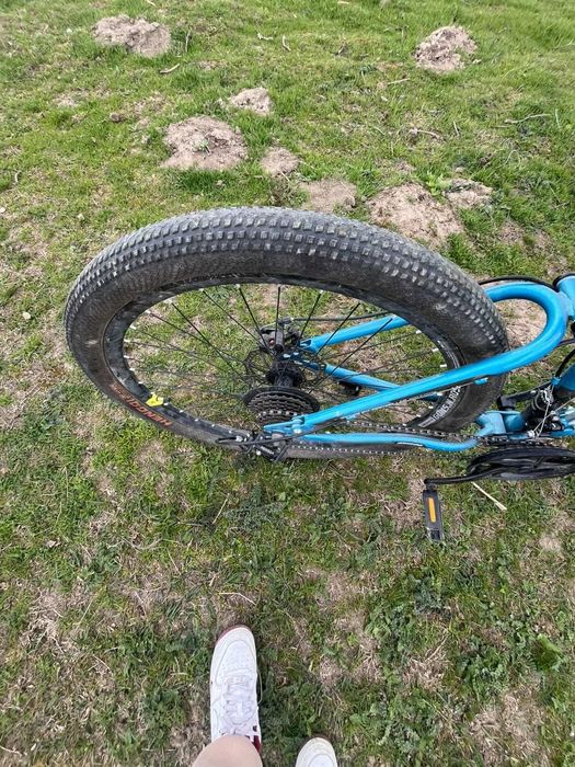 Bicicleta full suspensie