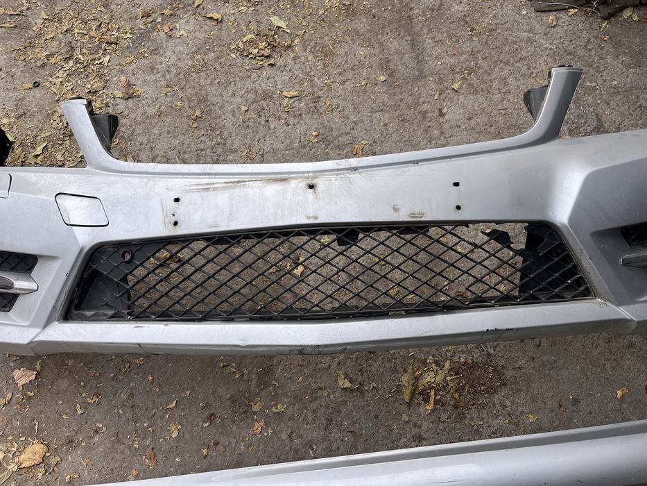 Предна броня и праг Mercedes C W204 AMG Facelift - Оригинална.