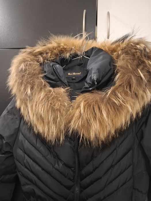 Красиво зимно яке S с богата яка от лисица