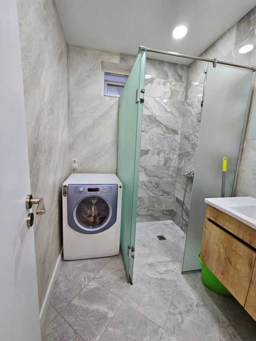 Дава се под наем Тристаен апартамент в Пловдив, Мараша - 90 кв.м за 510 € - Снимка #12