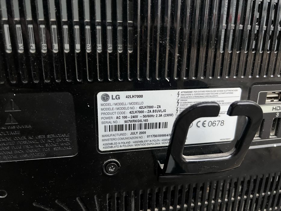 Телевизор 42 инча