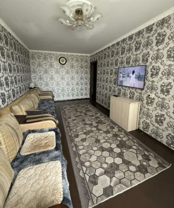 Продам 3 комн квартиру.