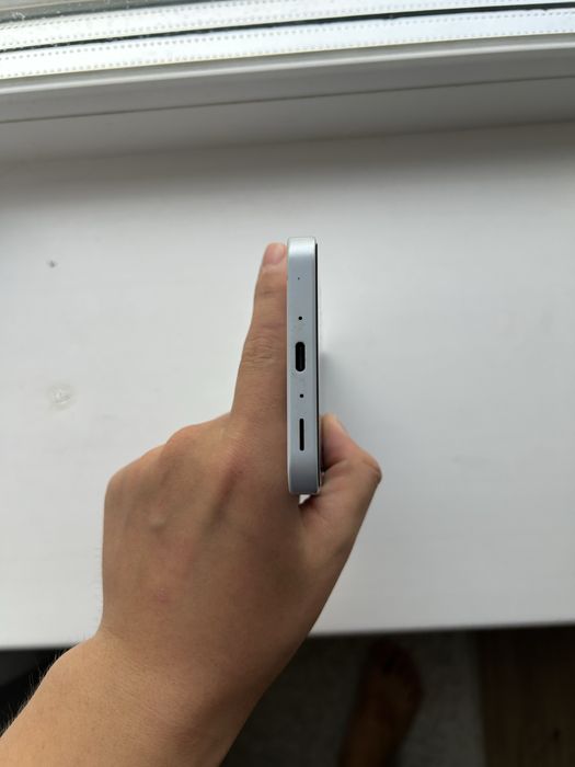 Продам samsung galaxy a35 5g 8/128 gb
