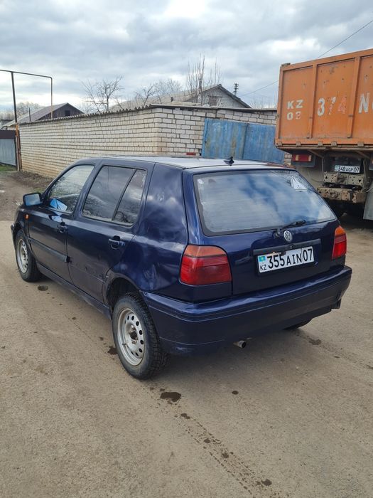 Volkswagen Golf 3 1.8
