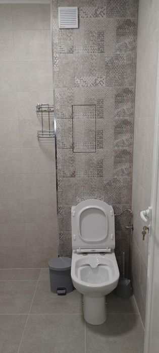 Дава се под наем Двустаен апартамент в Пловдив, Остромила - 66 кв.м за 375 € - Снимка #7