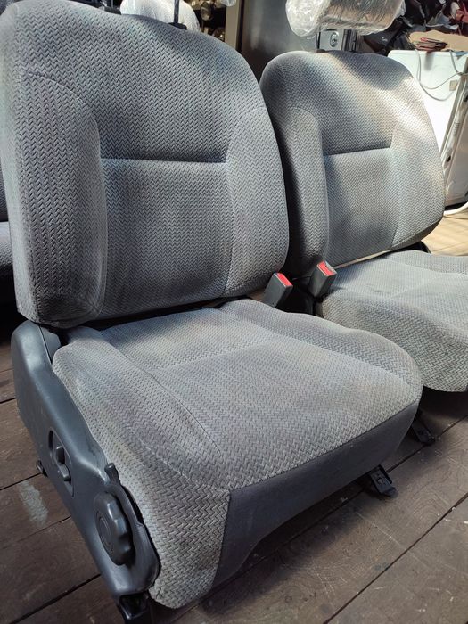 Комплект сидений Mitsubishi Chariot