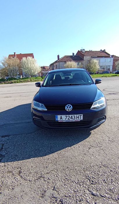 Продавам VW Jetta 2.0, 2014