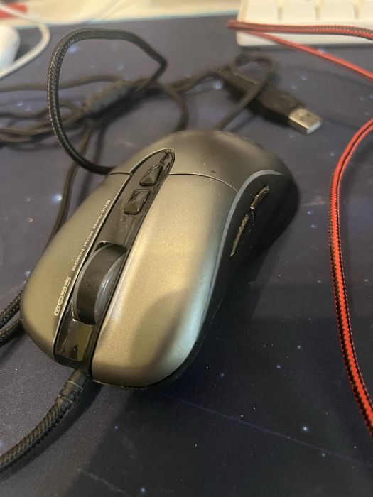 Mouse uri si tastaturi gaming