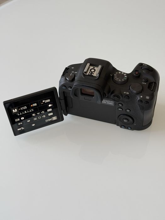 Canon R6 mark I mirrorless