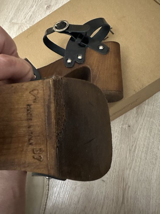 Италиански сандали с дървена подметка!