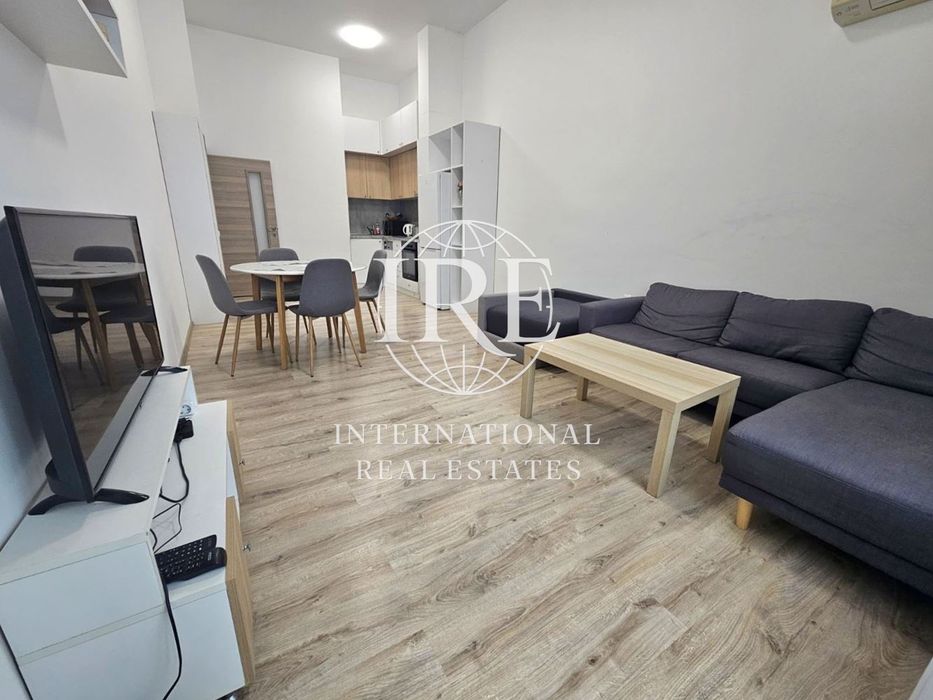 Дава се под наем Тристаен апартамент в Варна, Левски - 120 кв.м за 897.6 € - Снимка #5