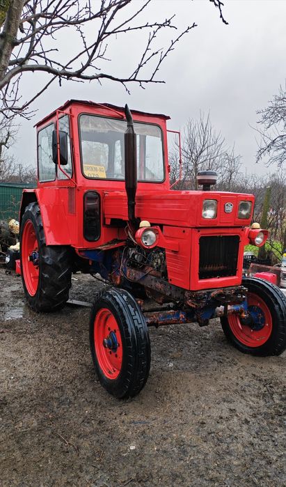 Vând tractor U650