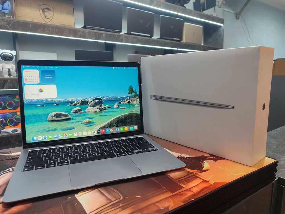 Ноутбук Macbook air 2020 M1 8/256