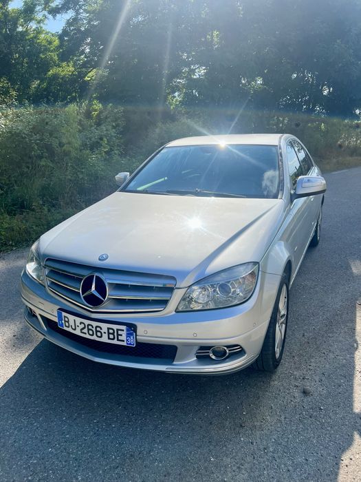 MERCEDES-BENZ C-Class 0 — imagine 3