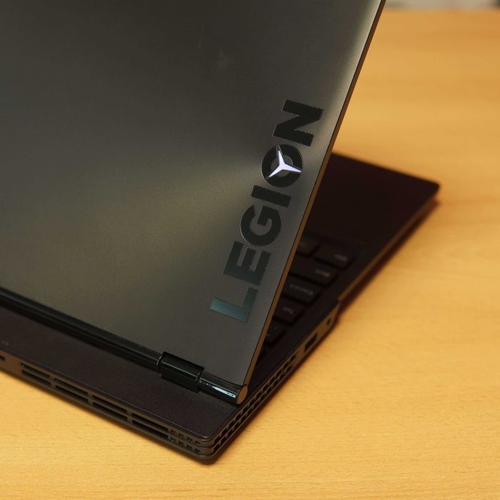 Lenovo Legion Y530-15ICH i5-8300h, 16GB RAM, 1TB HDD + 512GB SSD, RTX 1050 Ti 4GB, Negru, 12 LUNI GARANTIE