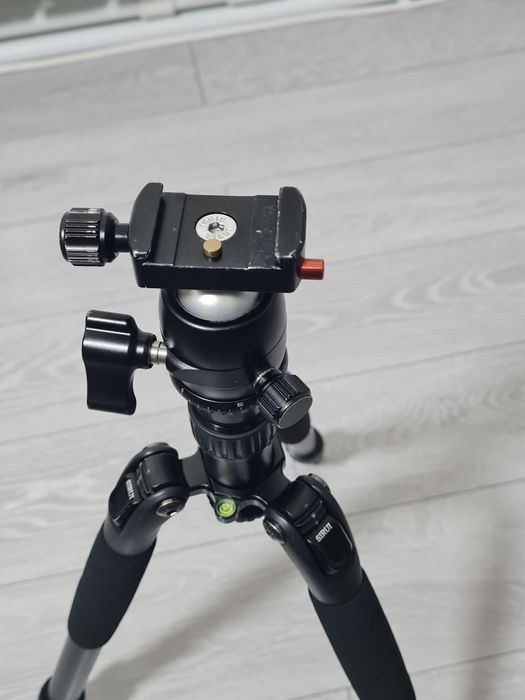 Trepied Sirui T 004SK