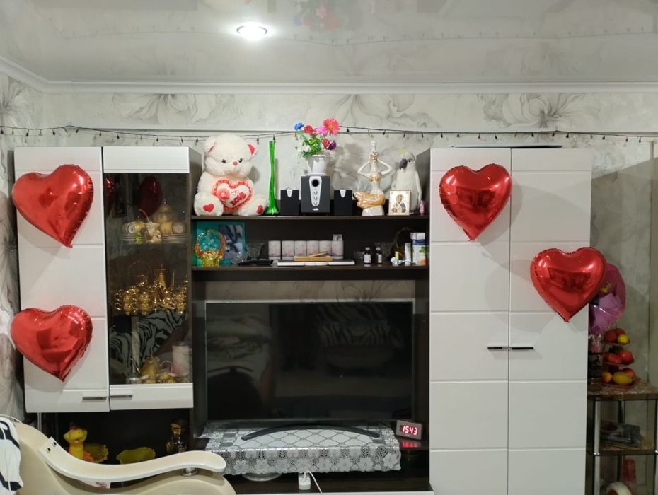 Продам стенки Стотояние в отличном