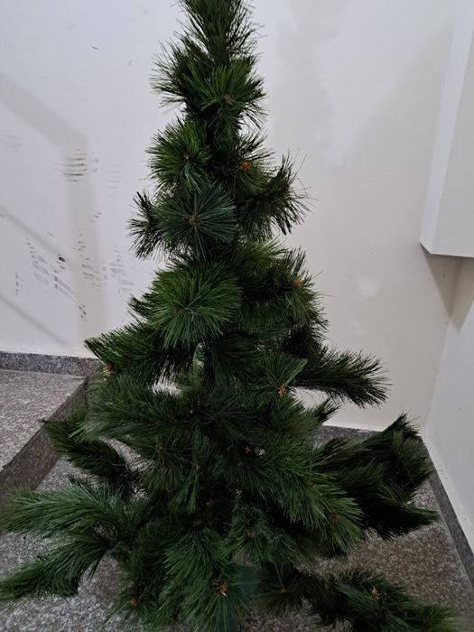 Изкуствена зелена елха