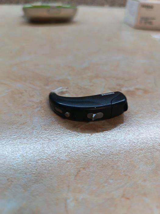 Продавам слухово апаратче