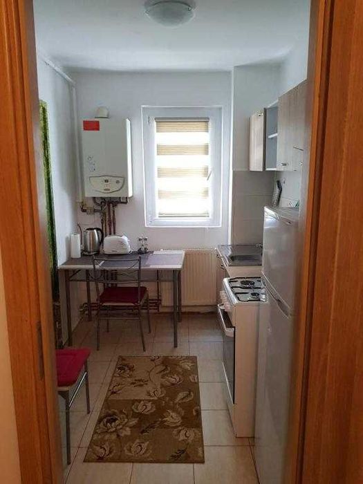 Apartament 2 cam de vanzare Centru Civic Brasov (CEC)