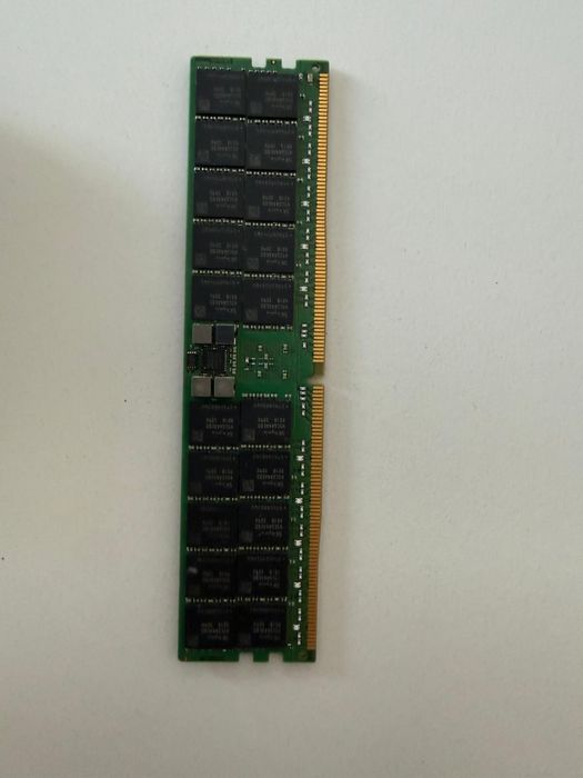 Memorie 64gb DDR5 EC8 pt server