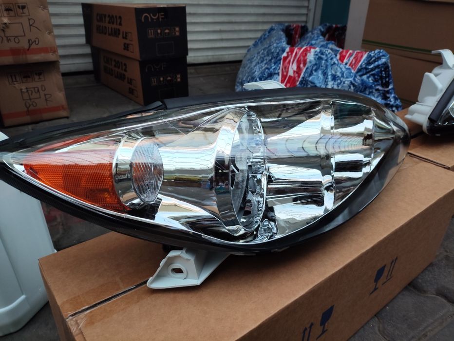 Камри 35 фара Америка