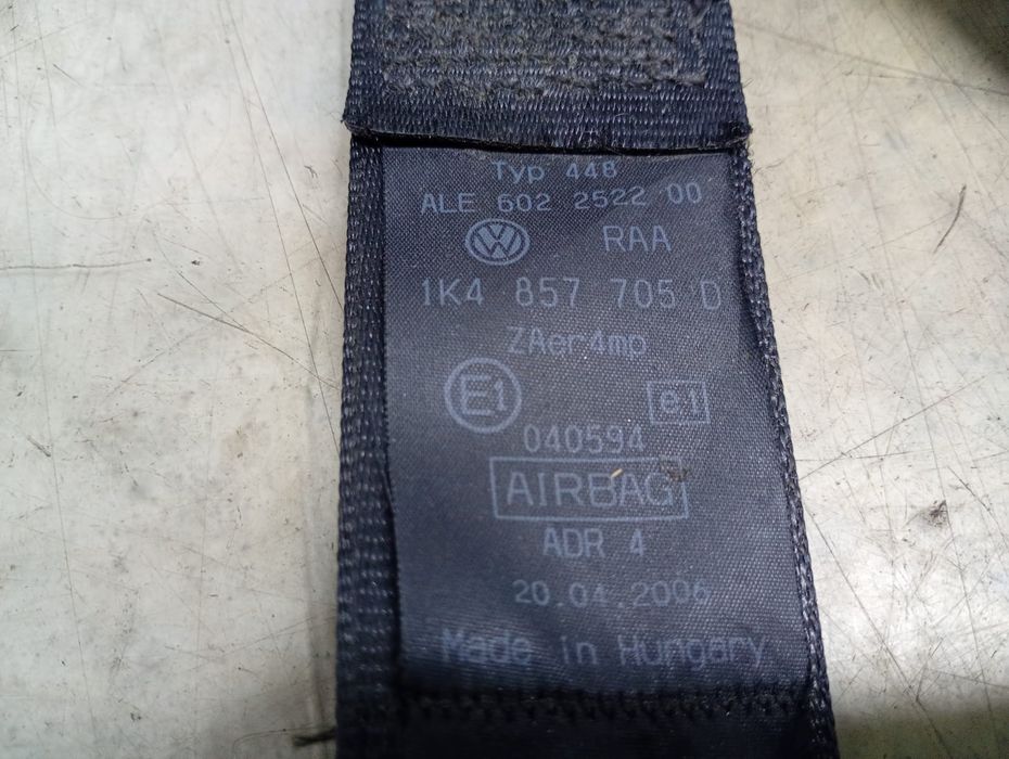 Centura siguranta stanga fata Volkswagen Golf 5 (2003 - 2009)BCA