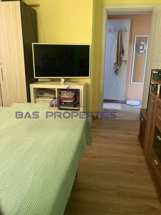 Продава се Къща в с. Гурмазово, Област София-област - 80 кв.м за 4613 €/кв.м - Снимка #8