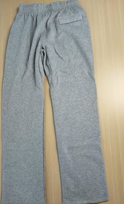 Pantaloni cortiez gri marimea M