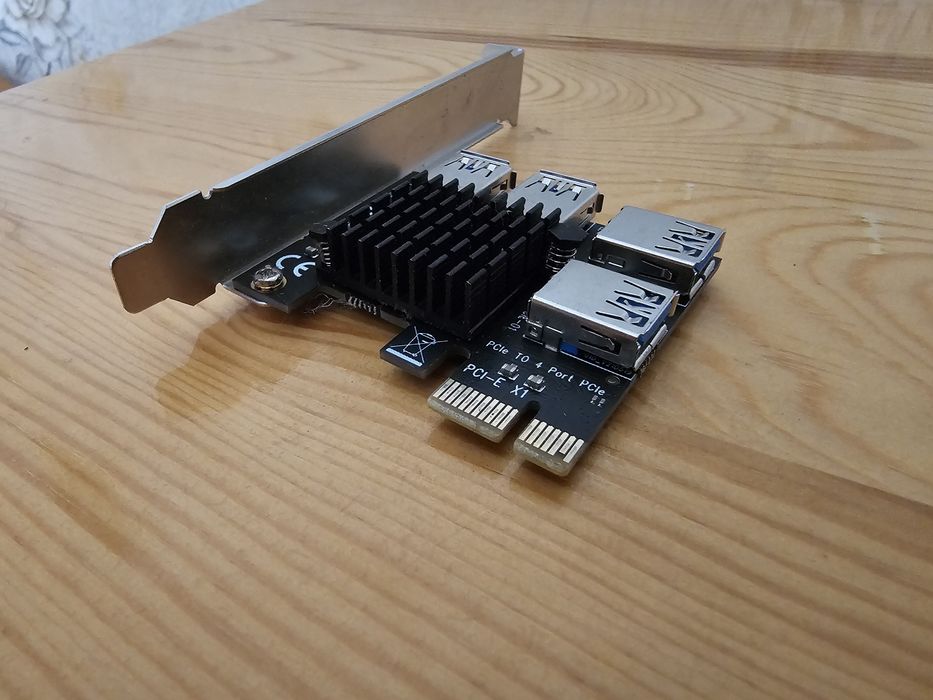 PCI-E 1X към PCI-E 16X Riser карта