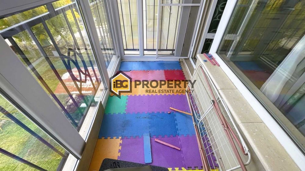 Дава се под наем Двустаен апартамент в Бяла - 57 кв.м за 300 € - Снимка #1