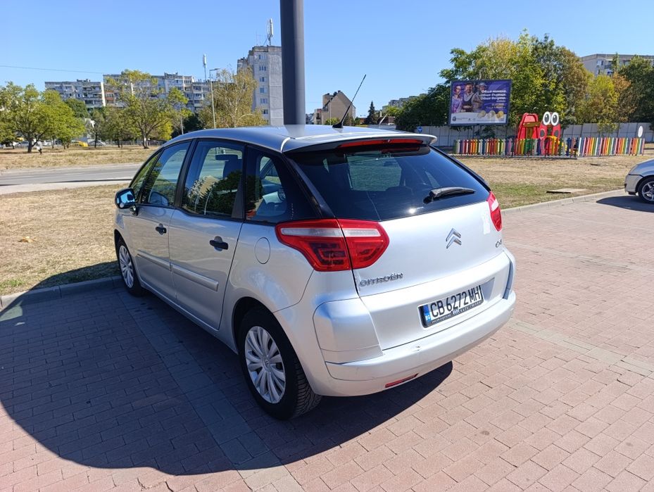 Ситроен Пикасо с Дизелов Двигател