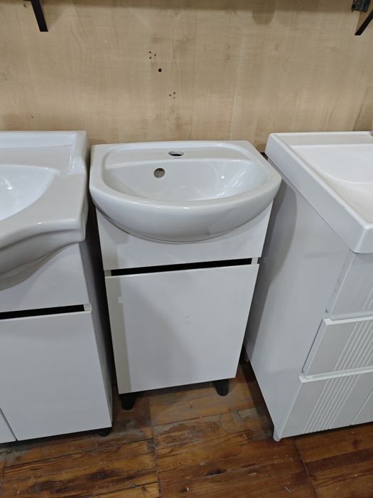 Раковина с тумбой rakvina