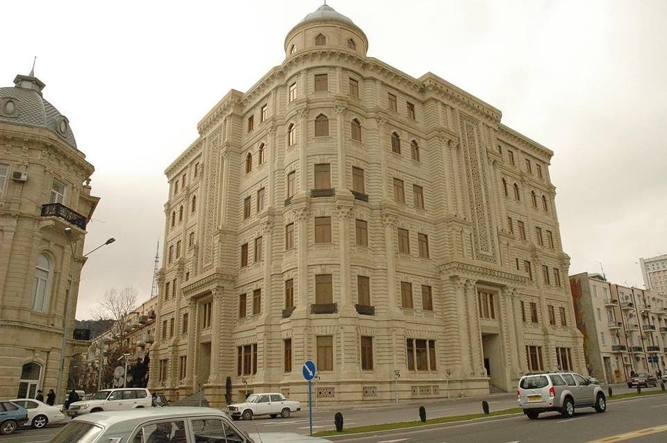 Гранит травертин