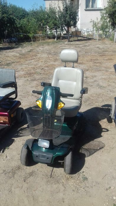 Колички за възрастни