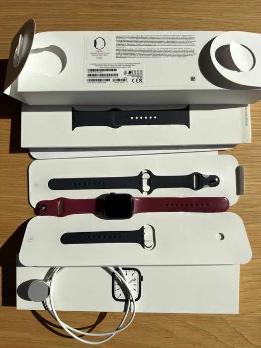 Apple Watch Series 7 GPS + Cellular  41 mm Yettel