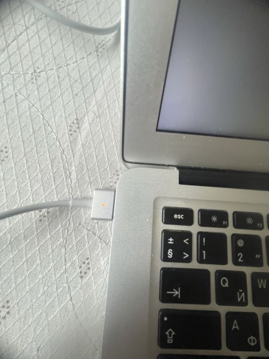 Macbook 2012 года