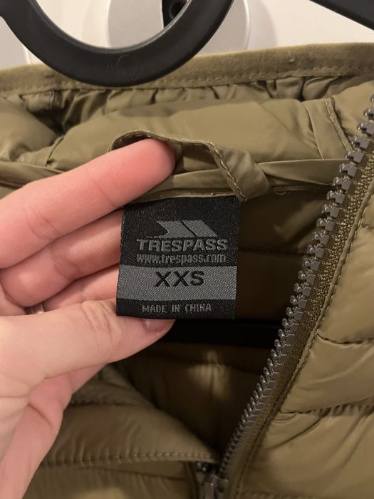 Geaca verde kaki Trespass xxs -80 ron