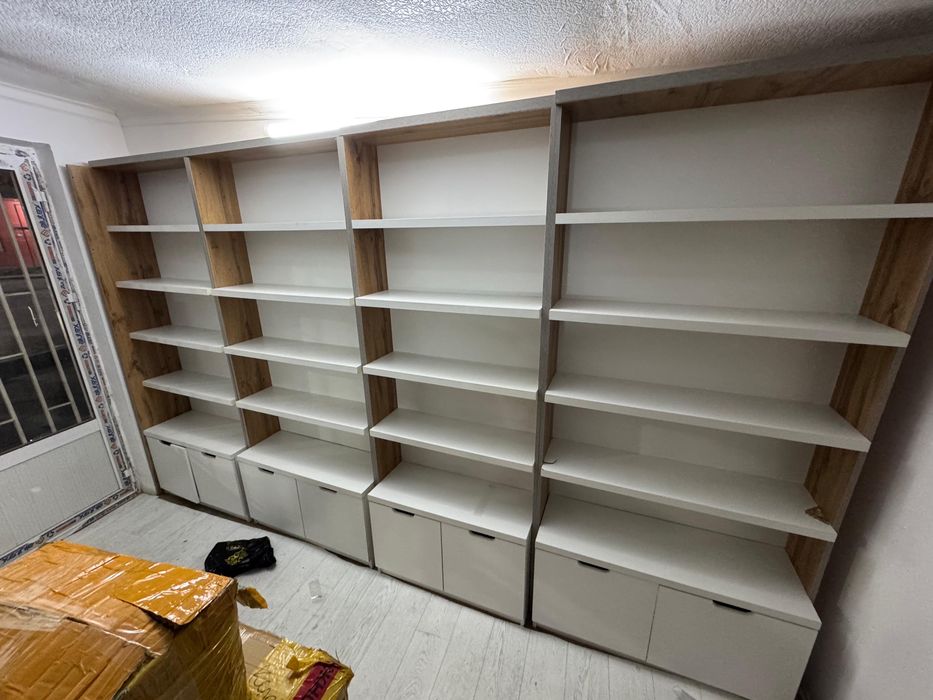 Срочно магазинге мебель сатылады