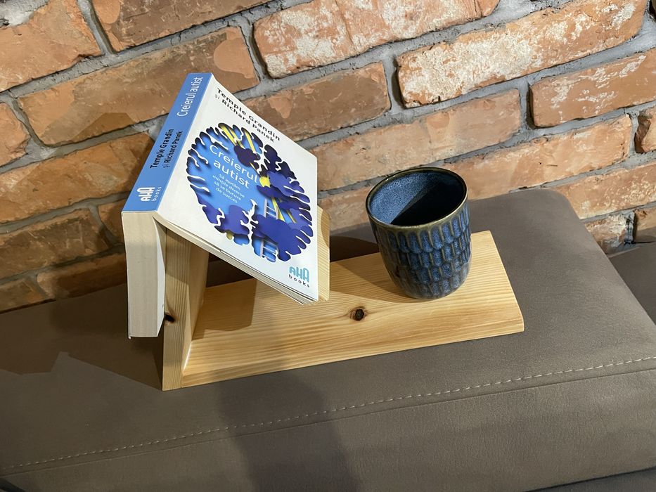 Suport de carti din lemn Cadou Craciun