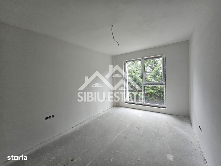 Apartament 3 camere, 2 bai clasa A