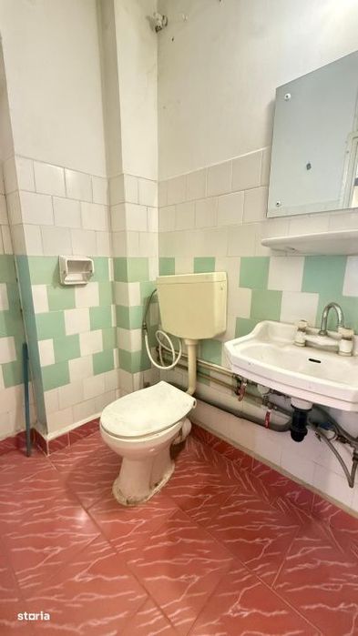 Apartament 3 camere decomandat, 64.80 mp, zona Republicii
