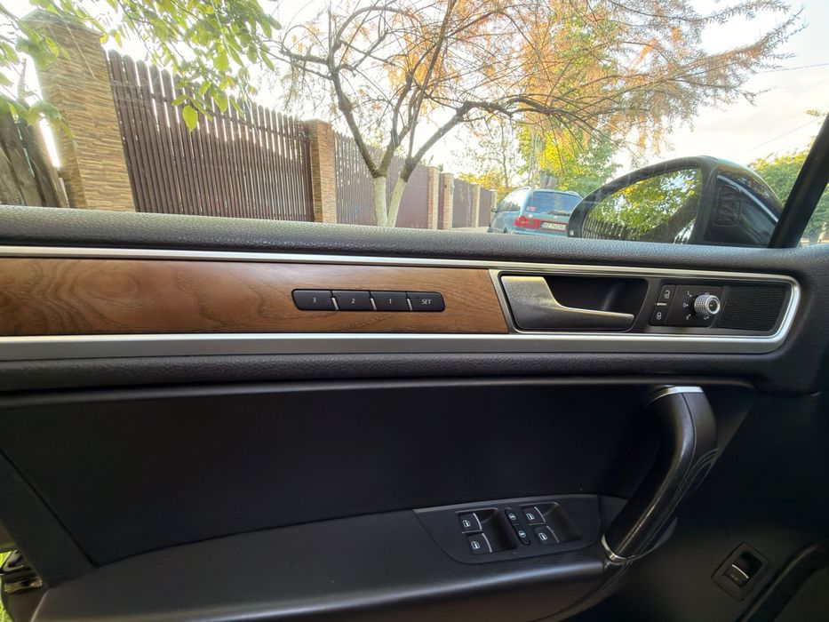 Volkswagen Touareg 3.0 V6 BLUEMOTION